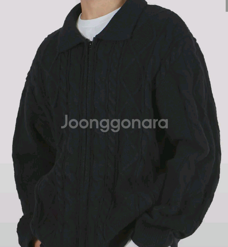 [미사용품] 카라 케이블 니트 집업--0