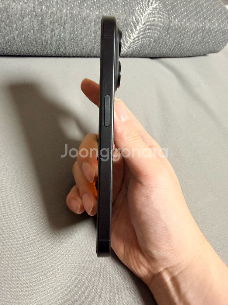 아이폰15프로 256 블랙티타늄 상태 A급--7