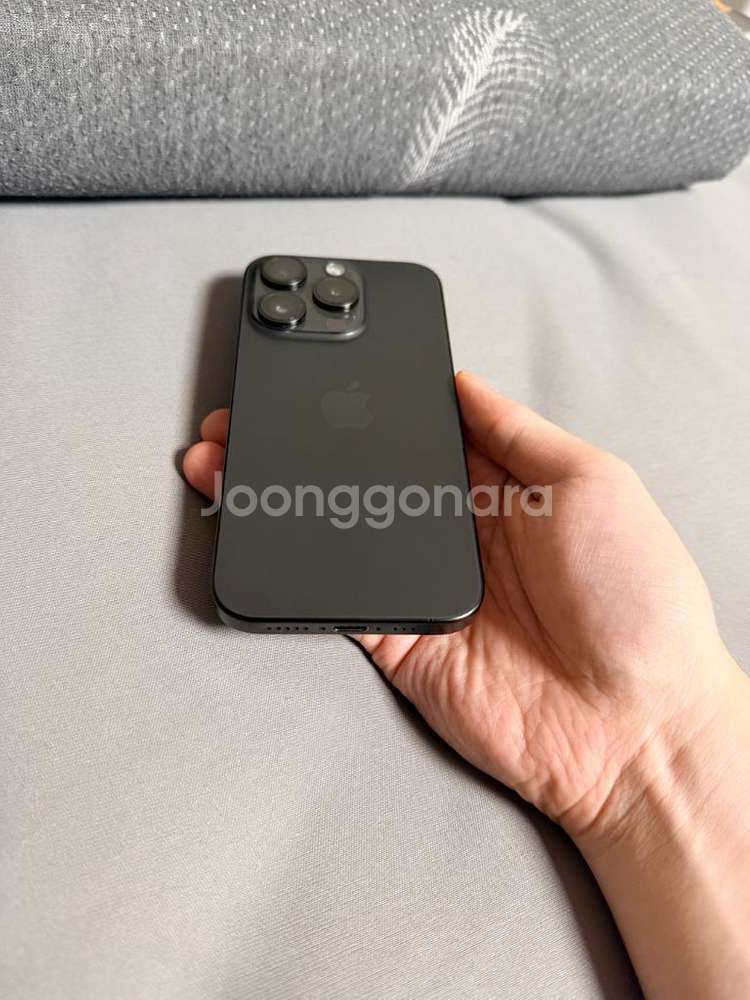 아이폰15프로 256 블랙티타늄 상태 A급--11