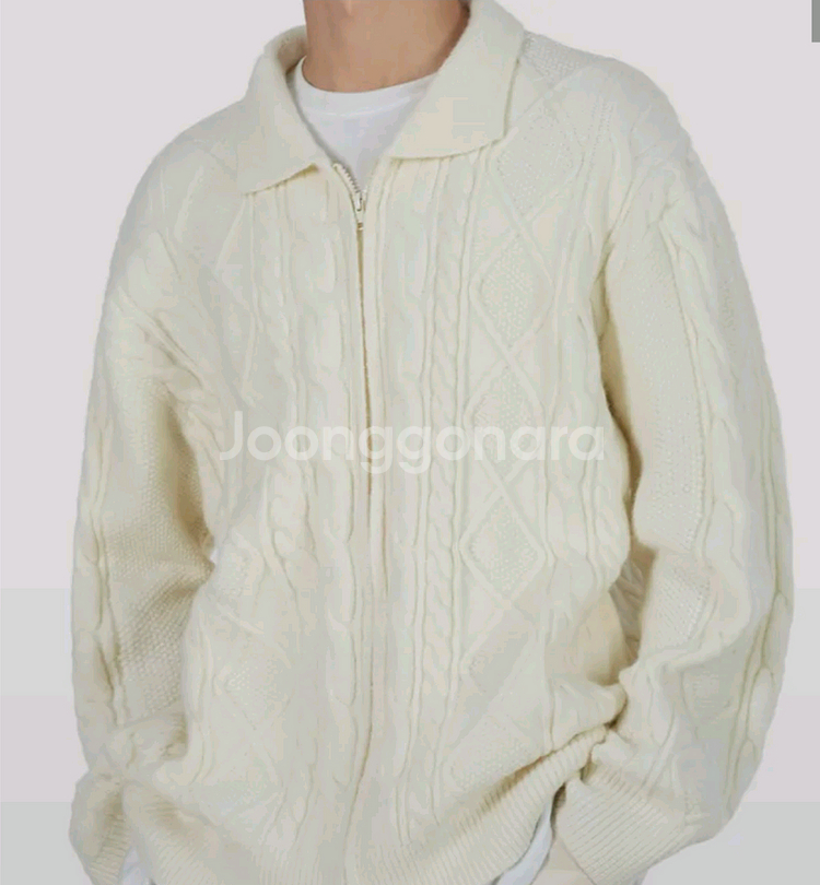 [미사용품] 카라 케이블 니트 집업--0