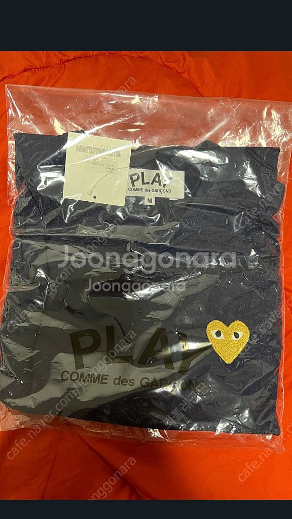 꼼데가르송 반팔 M/새상품--0