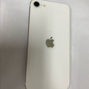 아이폰SE2 화이트 AA급 64GB 배터리100%
