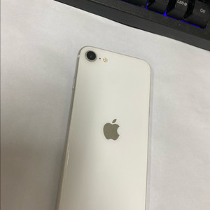아이폰SE2 화이트 A급 64GB 배터리100%