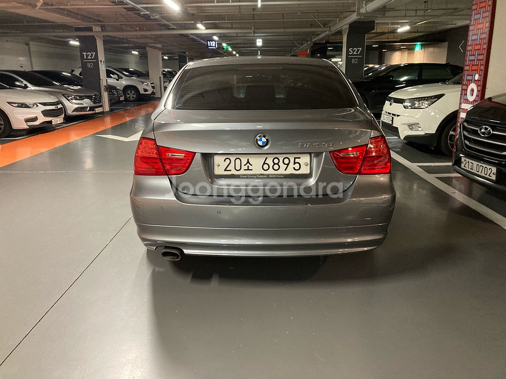 BMW E90 320D LCI 2011년--2