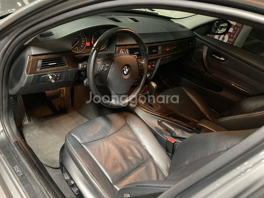BMW E90 320D LCI 2011년--4