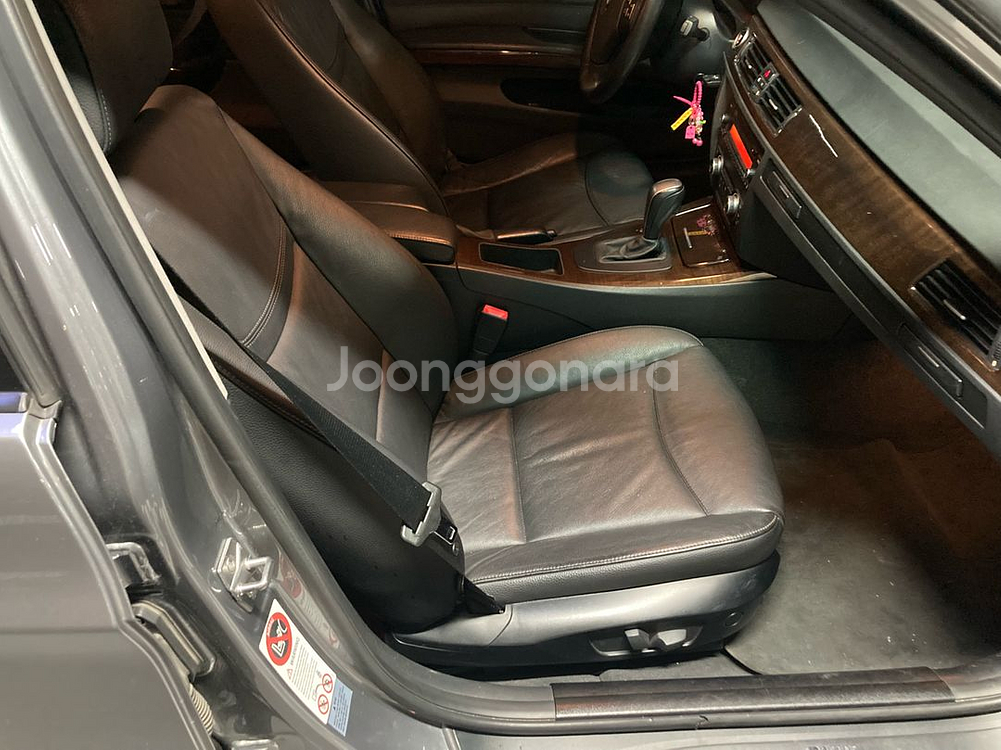 BMW E90 320D LCI 2011년--5