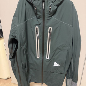 앤드원더 퍼덱스 쉴드 자켓 딥그린 XL팝니다