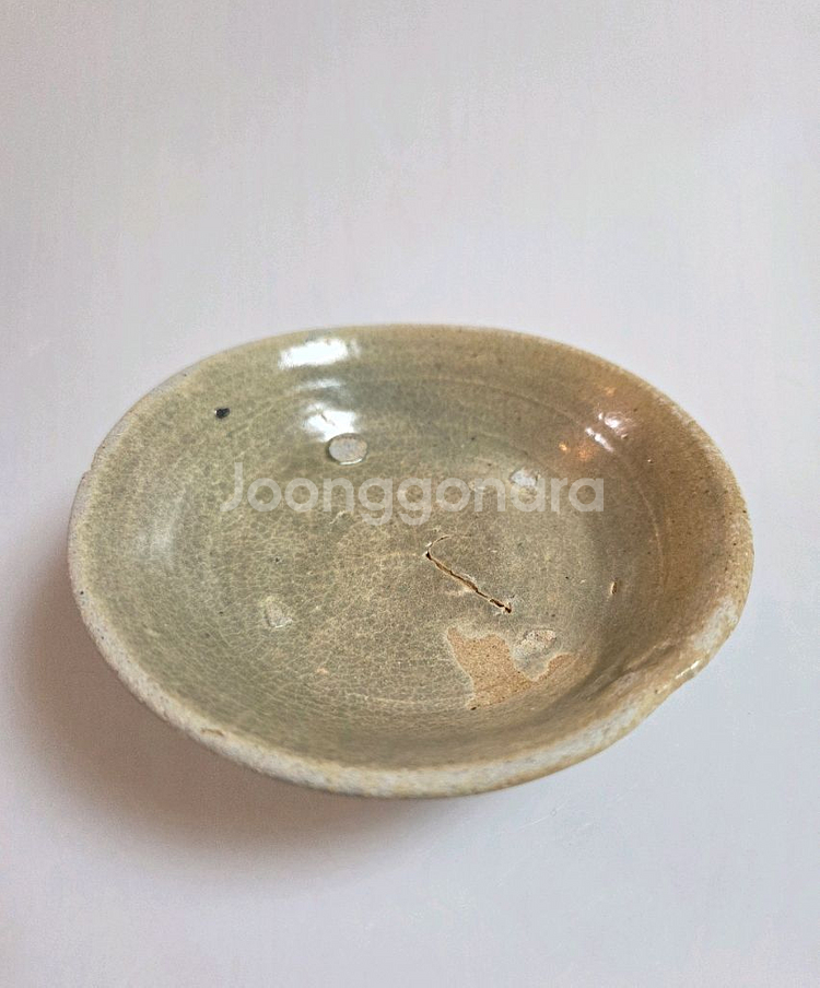고미술품 배모양을 한 조선전기 무지 분청사기잔--1