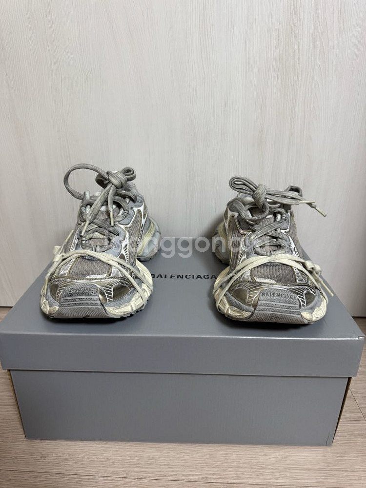 (40) 발렌시아가 3xl 에그쉘 새상품급 백화점판--0