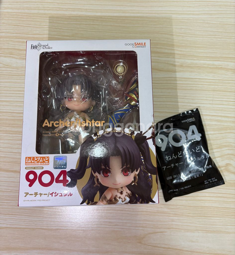 페이트 이슈타르 넨도로이드 미개봉 특전 포함--0