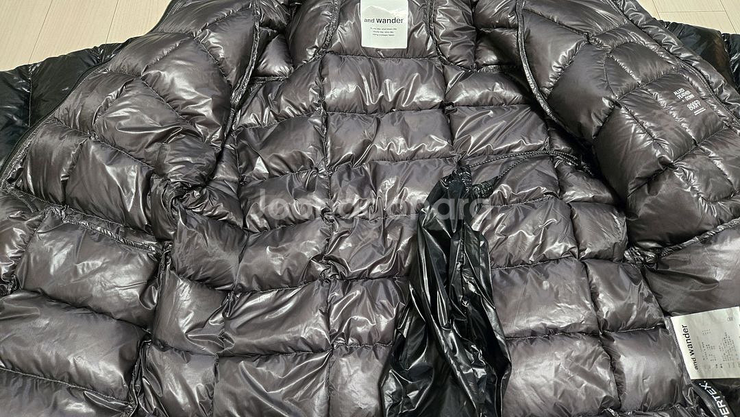 앤드원더 다이아몬드 패딩자켓--3