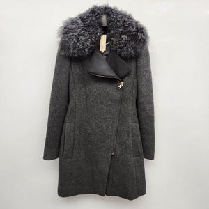 오즈세컨 다크그레이 코트