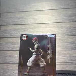 세가 아카자 피규어