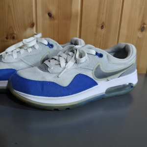 245mm 나이키 에어맥스 모티프 운동화