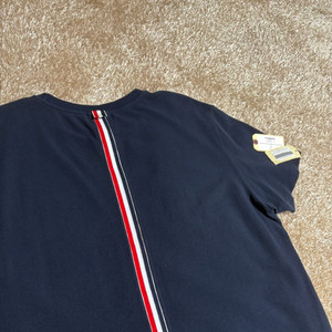 톰브라운 백삼선 반팔티 네이비