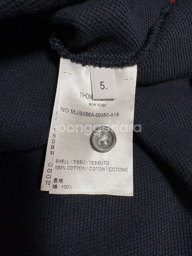 톰브라운 백삼선 반팔티 네이비--6