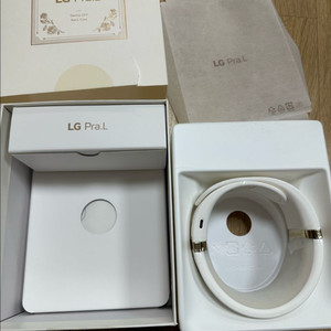 (새제품)LG프라엘 더마 LED 넥케어 팝니다