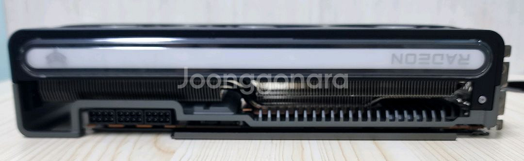 사파이어 라데온 RX 7900XTX 니트로--6