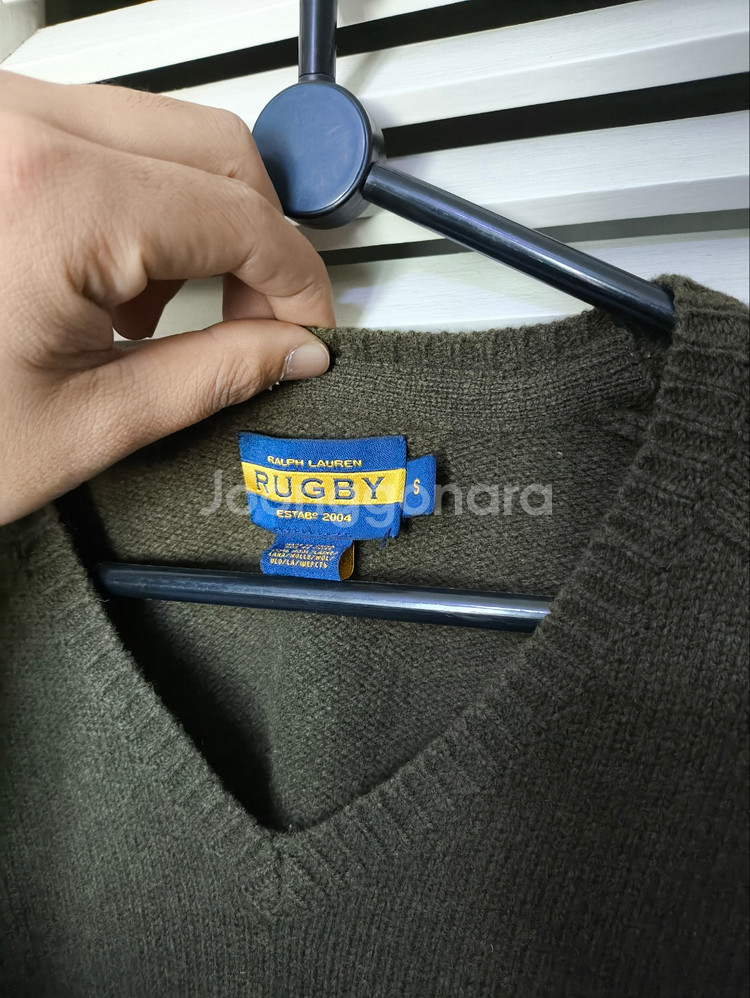 오버핏 랄프로렌 RUGBY 브이넥 울니트--4