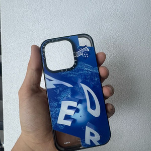 아이폰15 프로 케이스티파이 아더에러 판매합니다.