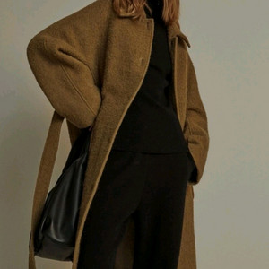 블러썸에이치컴퍼니 울 앙고라 코트 S 버터색상