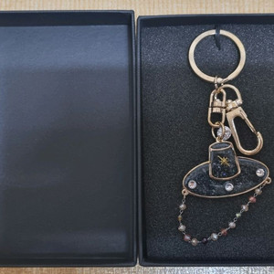 국중박 뮷즈 공모 갓 키링 자개 양도 케데헌 사자보이즈