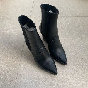 페라가모 MARINEO 간치니 여성 밴딩 부츠 250