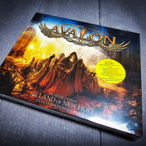 Timo Tolkki's Avalon 수입 신품.