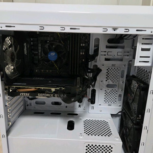 i5 9400f 32gb gtx 1660 본체팝니다.