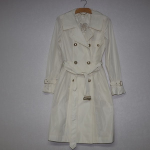 (55)닥스/아이보리 트랜치코트