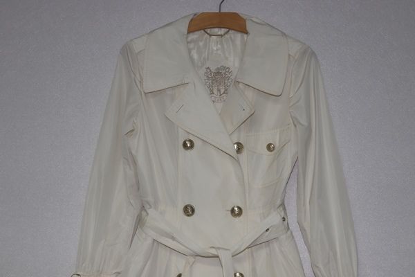 (55)닥스/아이보리 트랜치코트--1