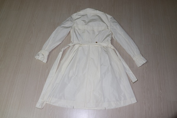 (55)닥스/아이보리 트랜치코트--9