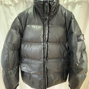 스톤아일랜드 화이트 와펜 레더 양가죽 무스탕 다운 패딩