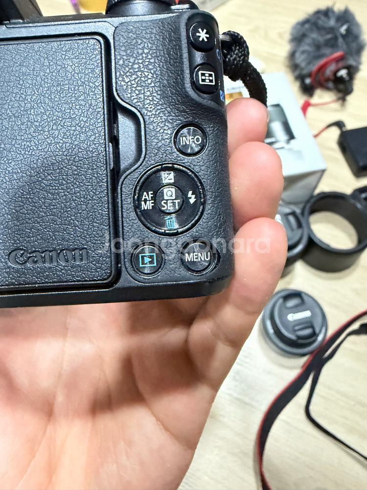 캐논 eos m50, 번들, 22mm•32mm단렌즈--6