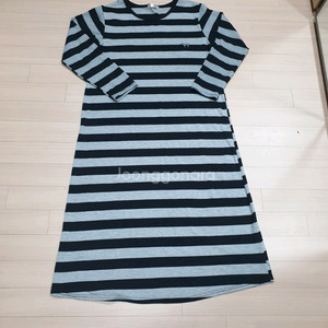 여성 롱 원피스 .단가라.스트라이프