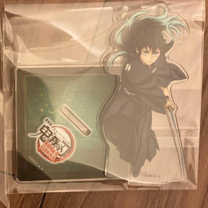 사주세요ㅠ)귀멸의칼날 무이치로 무한성 아크릴스탠드