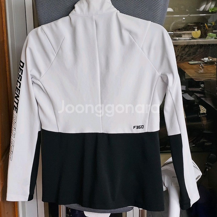 데상트 여성 애슬레틱 집업90--1