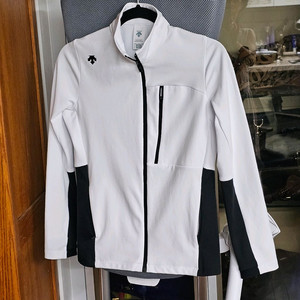 데상트 여성 애슬레틱 집업90