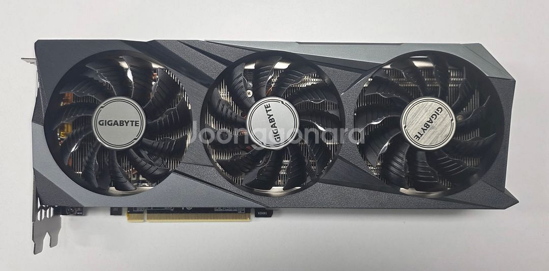 RTX 3070 GAMING GIGABYTE OC 8G--0
