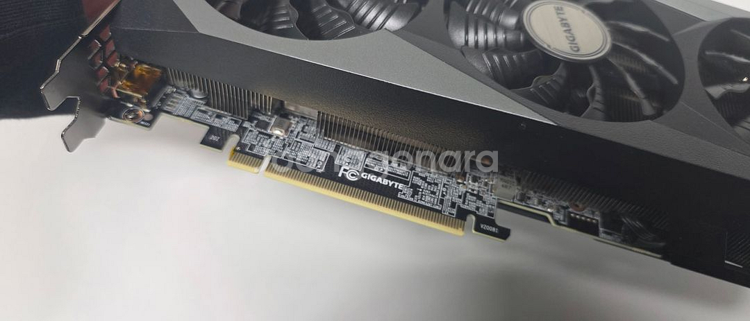 RTX 3070 GAMING GIGABYTE OC 8G--2