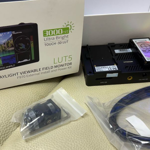 Feelworld LUT5 5.5인치 야외 가능