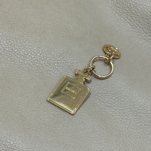 샤넬 넘버5 펜던트 참