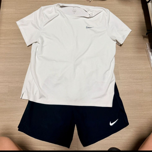 나이키 런닝 드라이핏 상하의