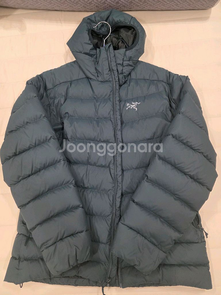 아크테릭스 패딩 그린 L--0