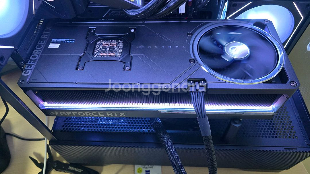 rtx5090 아스트랄--1