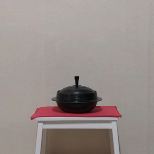 (중고)안성 무쇠가마솥 팝니다.(18CM)