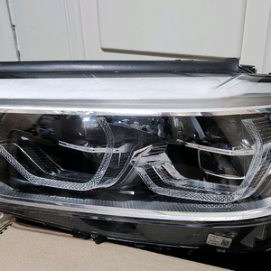 BMW g30 5시리즈어댑티브 LED 헤드라이트 운전