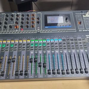 SoundCraft SI impact