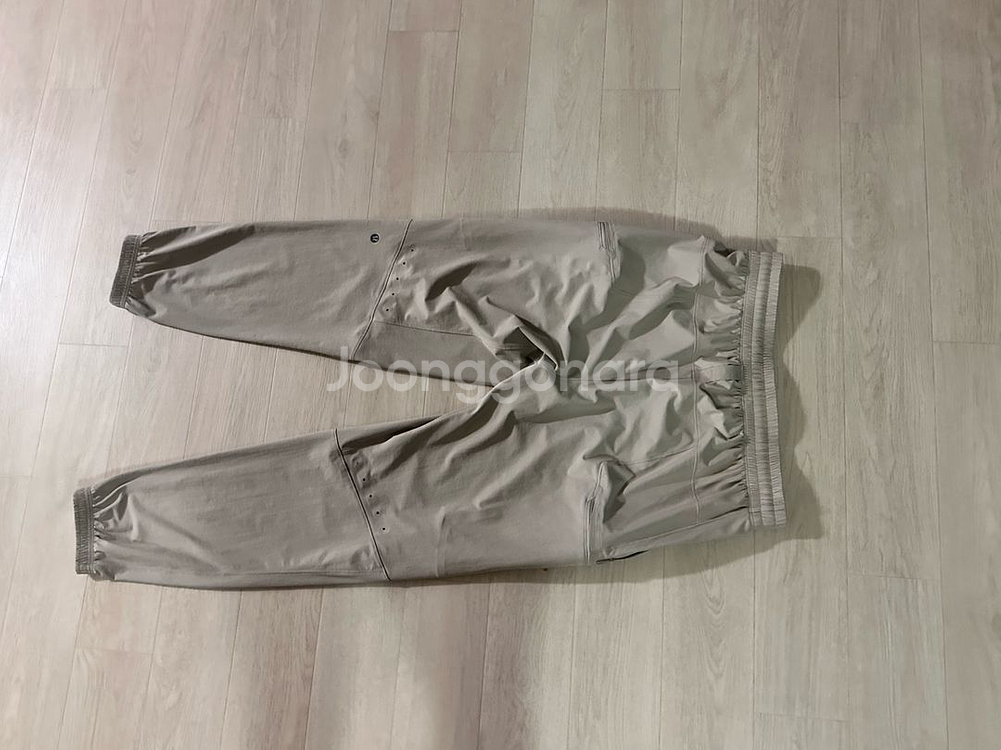 룰루레몬 라이선스 투 트레인 카고 조거 사이즈S 입니다--3