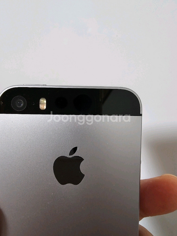 c39. 아이폰 se1 128GB--5